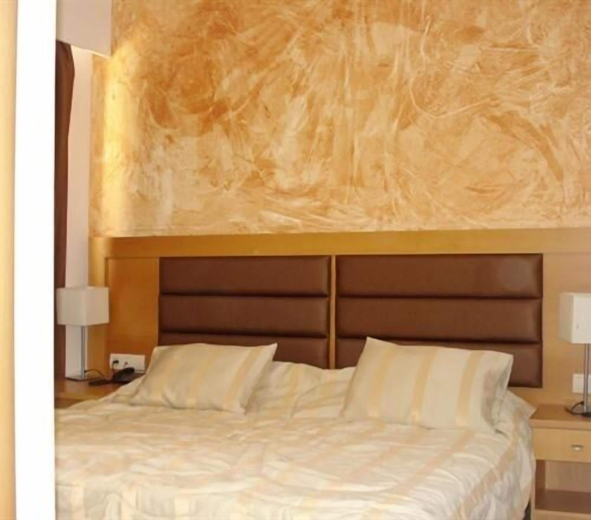 Diana Art Boutique Hotel 4*